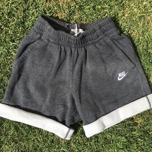 NIKE CUT OUT SWEATS